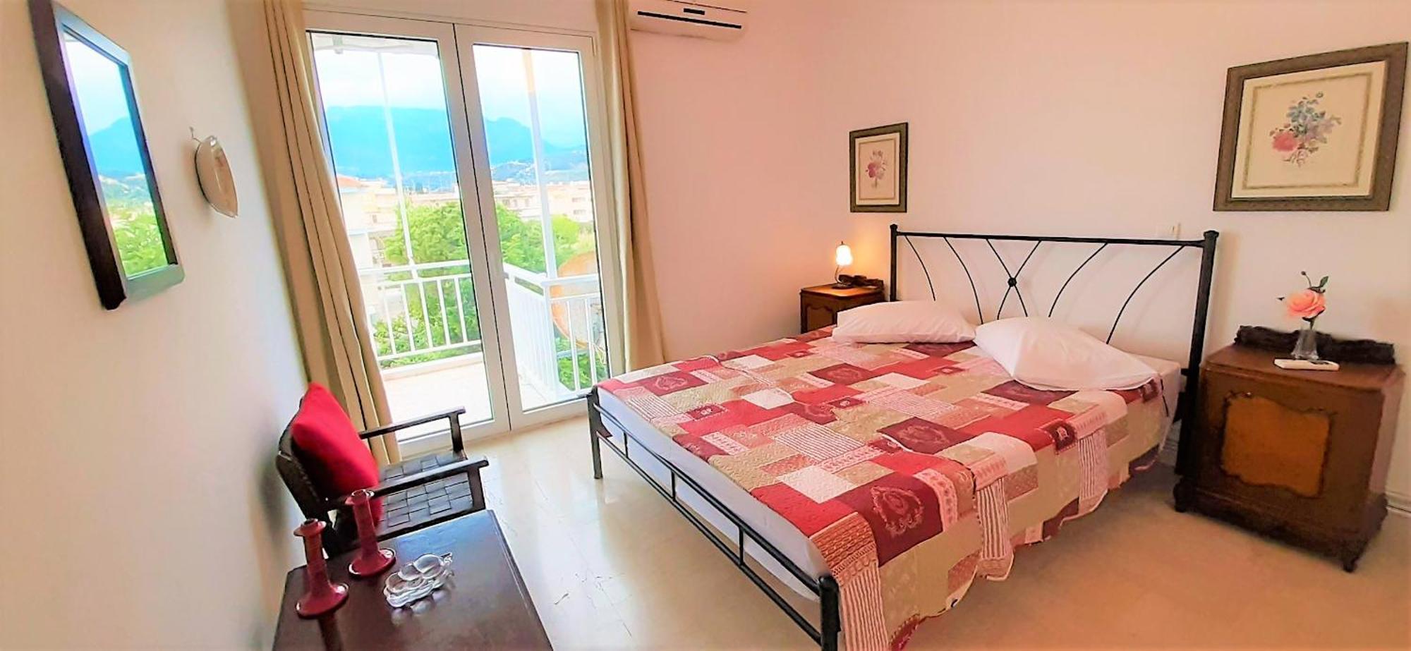 Mondo Cosseri Akrata Apartment Ngoại thất bức ảnh